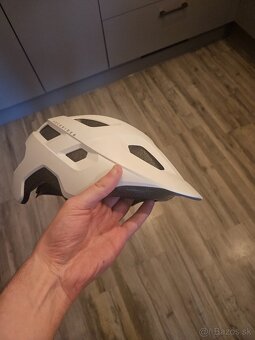 Cyklistické prilby - 2