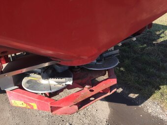 Rozmetadlo Kuhn 2 - 2