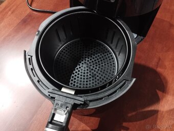 Teplovzdušná fritéza - 2