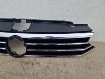 VW Passat B8 15- Maska - 2