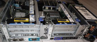 Výkonný server HPE ProLiant DL380p Gen8 - 2