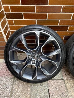 Elektrony Škoda Xtreme vRS R19 - 2