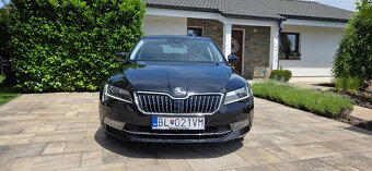 Škoda Superb 2.0 TDI SCR Live Plus DSG - 2