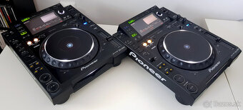 2x prehrávač PIONEER CDJ-2000 - 2
