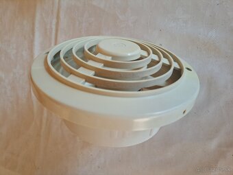 ventilátor stenový - 2