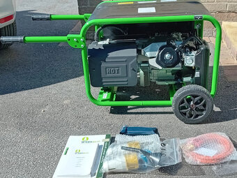 Benzínový generátor GreenGear 7Kw - 2