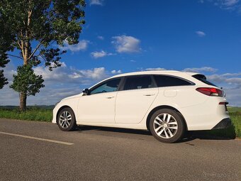 Hyundai i30 kombi 1.6 CRDi - 2