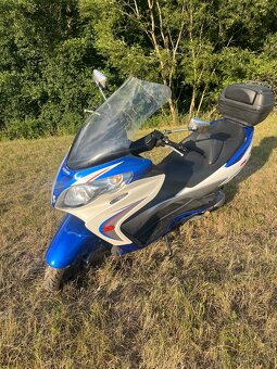 Suzuki burgman - 2