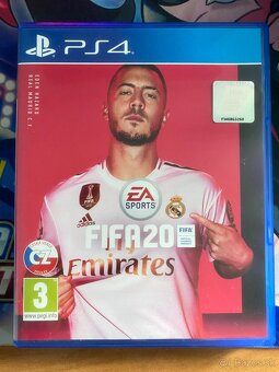 Predám hry na PS 4 - 2