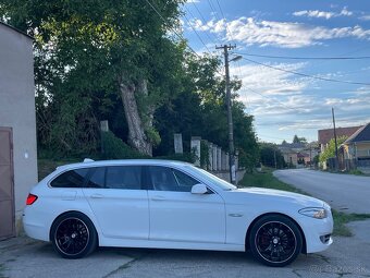 BMW f11. 520d - 2