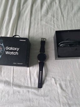 Smart hodinky Galaxy Watch od Samsungu. - 2