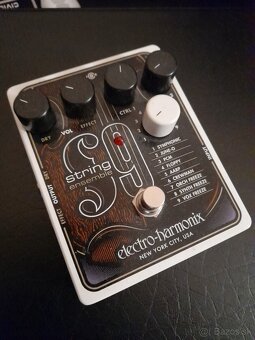 Electro Harmonix STRING9 Sláčikový súbor / syntetizátor - 2