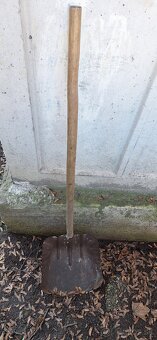 Železná lopata - 2