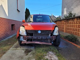 Suzuki swift - 2