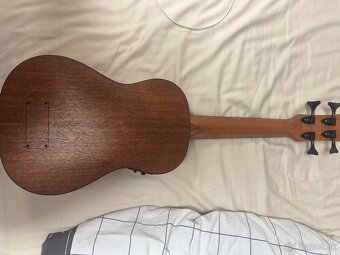Basové ukulele Laka VUB60EA - 2