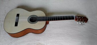 Predam Yamaha C40M 4/4 Natural Klasická gitara - 2