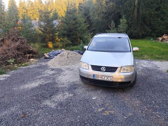 Volkswagen. Touran - 2