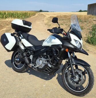 Suzuki V strom DL650 - 2