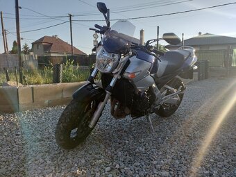 SUZUKI 600 GSR - 2
