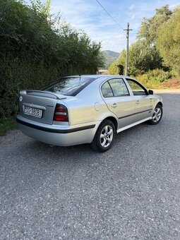 Škoda Octavia 1.8T 110 kW - 2