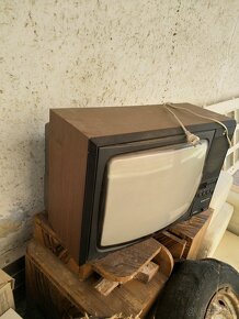 Dva retro televizory - 2