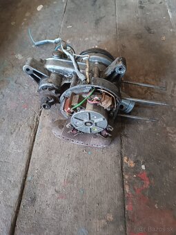 Motor do babeti 207 - 2
