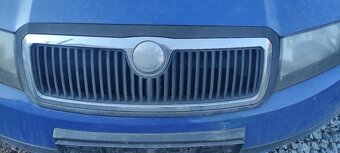 Predám prednú masku na škoda Fabia jedna rok 2003 - 2