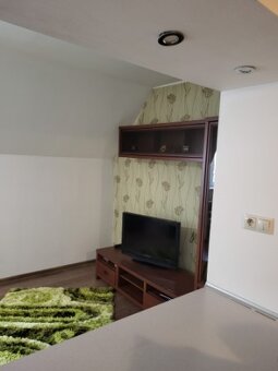 Luxusný pekne zrekonštruovaný byt aj s nábytkom a elektrosp. - 2