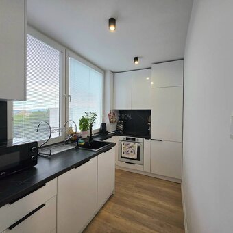 3i, OV, 54m2 + 6m loggia, Západ/ Terasa, po rekonštrukcii, z - 2