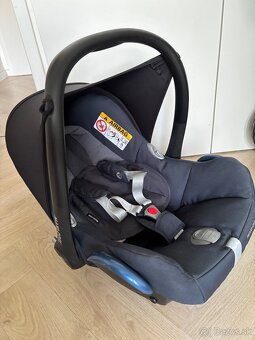 Vajíčko autosedačka Maxi Cosi Cabriofix Graphit 2020 - 2