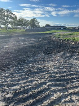 Predám stavebný pozemok v novovzniknutej časti Lehníc - 2