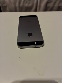 iPhone SE (2016) Space Gray 32GB - 2
