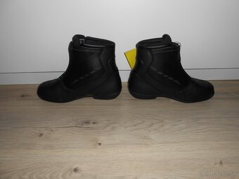 Predam nove moto topanky s BOA systemom znacky BOGOTTO - 2