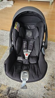 Vajíčko/Autosedačka Cybex Cloud Z i-size so základňou - 2