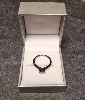 Zásnubný prsteň - 2