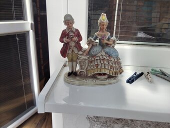 Grófsky pár, porcelánové súsošie - 2