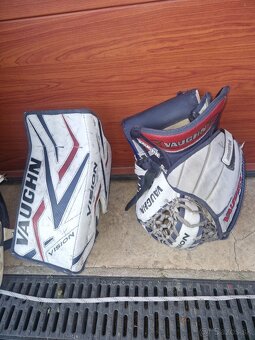 Hokejová brankárska výstroj - 2