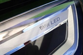 bmw 1 svetlo full led u11 2022+ - 2
