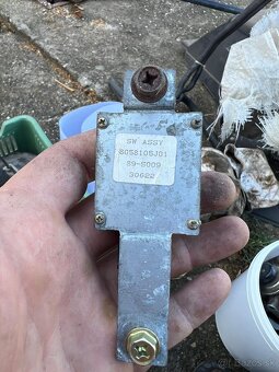 Predam diely nissan patrol - 2