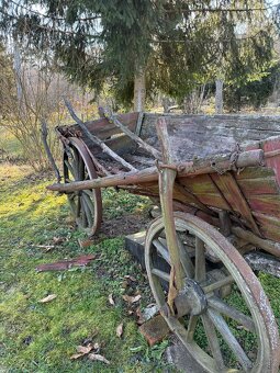 Stary voz na predaj - 2