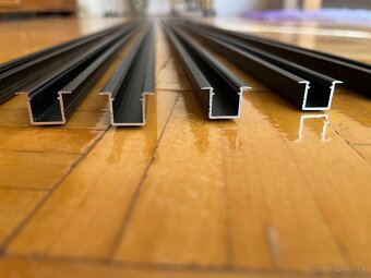 Čierna hliníková lišta pre LED pásik - 2