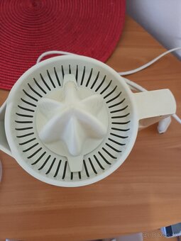 ODŠŤAVOVAČ BRAUN - 2