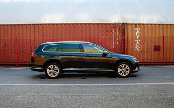 Volkswagen Passat Variant 2.0 TDI 190k BMT Highline 4MOTION - 2