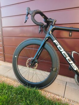 Focus Izalco Race - 2