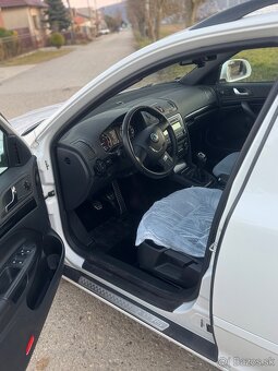 Škoda Octavia 2 RS 2.0TSI 147kw - 2