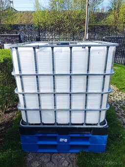 Potravinárske 1000L IBC kontajnery - 2