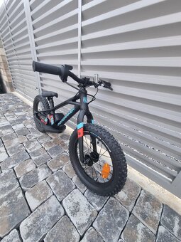 Elektrické odrážadlo - motorka Mondraker Grommy 16 - 2