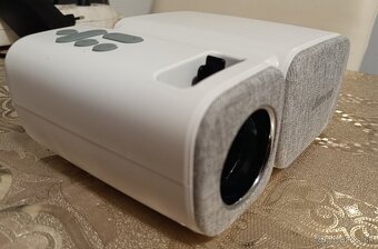 Nový Wifi LED FullHD projektor 1080p native - 2