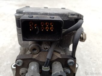 Predám vstrekovacie čerpadlo 2.5 TDI, V6 - 2