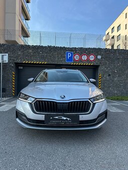 Škoda Octavia 4. 2.0TDI Combi ACCúVIRTUAL - 2